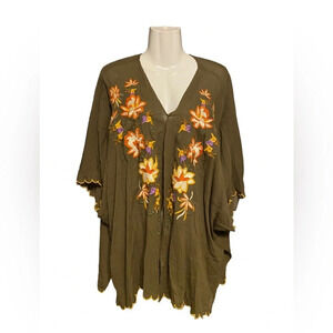 Umgee Floral Embroidered Wrap Shawl Topper